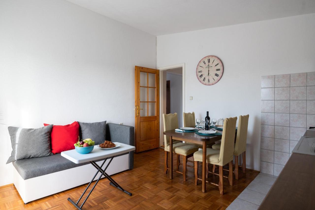 Marina'S Apartments Ražanac Kültér fotó